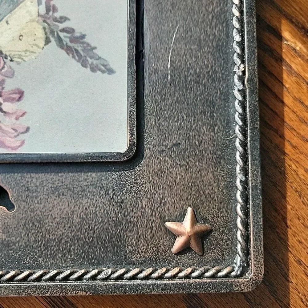 Vtg Metal photo frame 